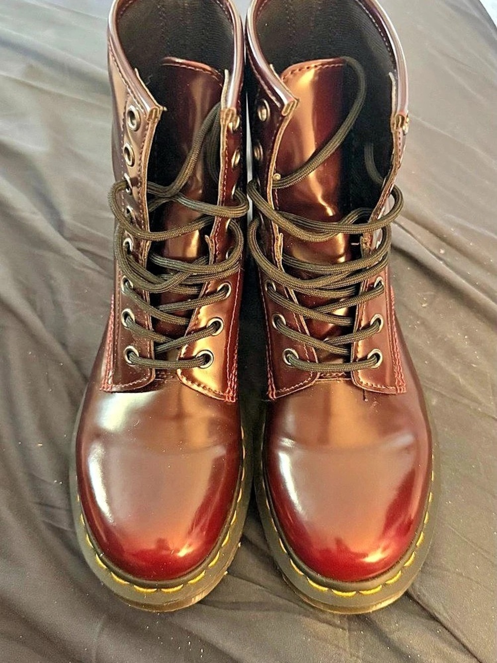 Dr. Martens Vegan 1460 Cambridge Brush 8-Eye Boot
